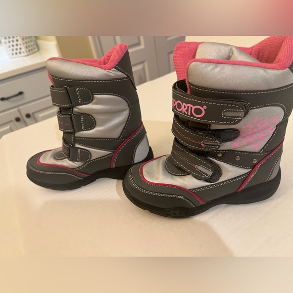 SPORTO GREY W/PINK TRIM YOUTH SIZE 1 SNOW BOOTS - Picture 1 of 6